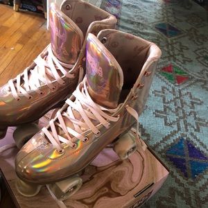 Impala Rose Gold Quad Roller Skates